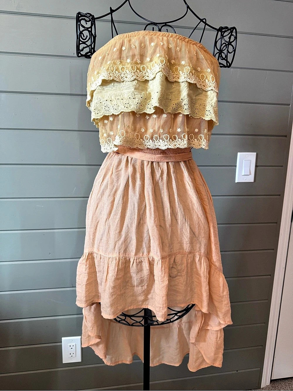 Love Culture Tiered Lace Maxi Dress in Pink/Coral  NWT